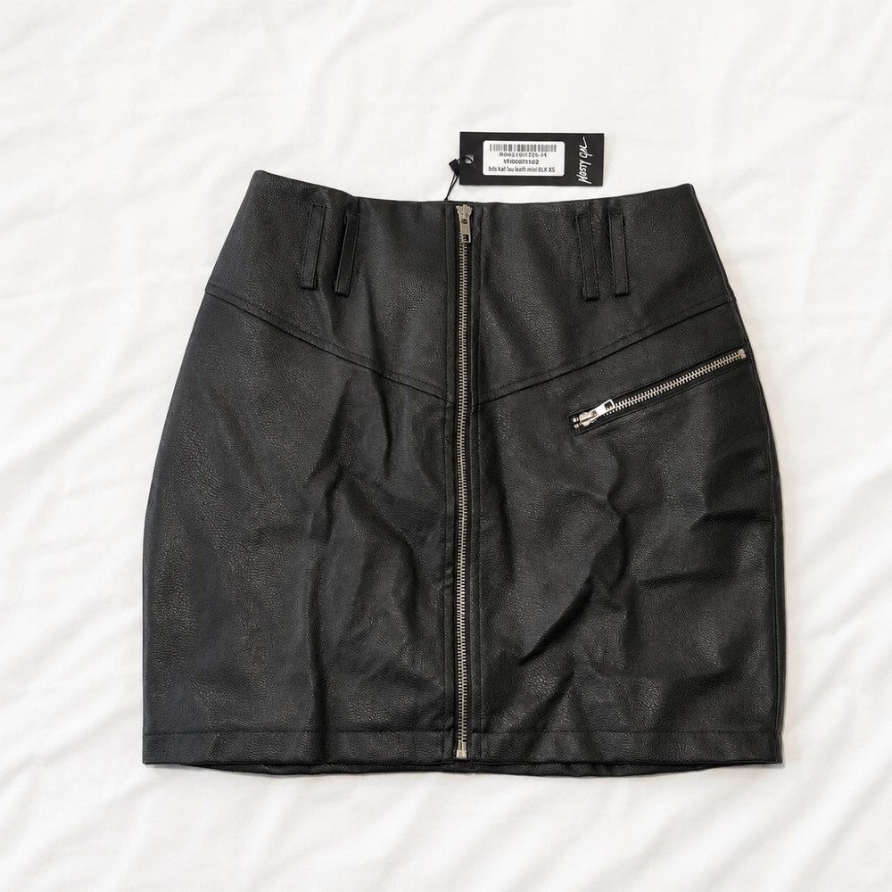 Nasty Gal Black Faux Leather Mini Skirt Zipper Detail Grunge US 2 NEW